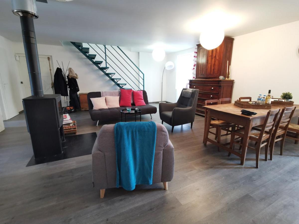 Apartamento Le Monrepos Avec Jacuzzi Nordique Bielle Exterior foto